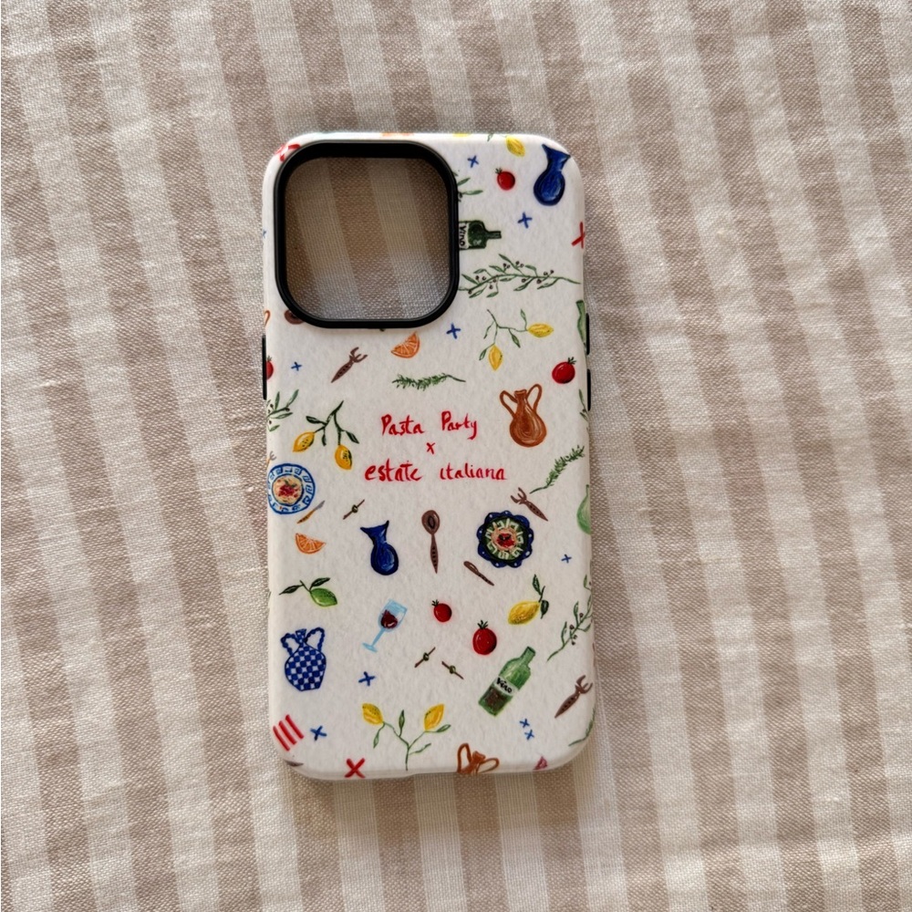 Patterned Phone Case - White